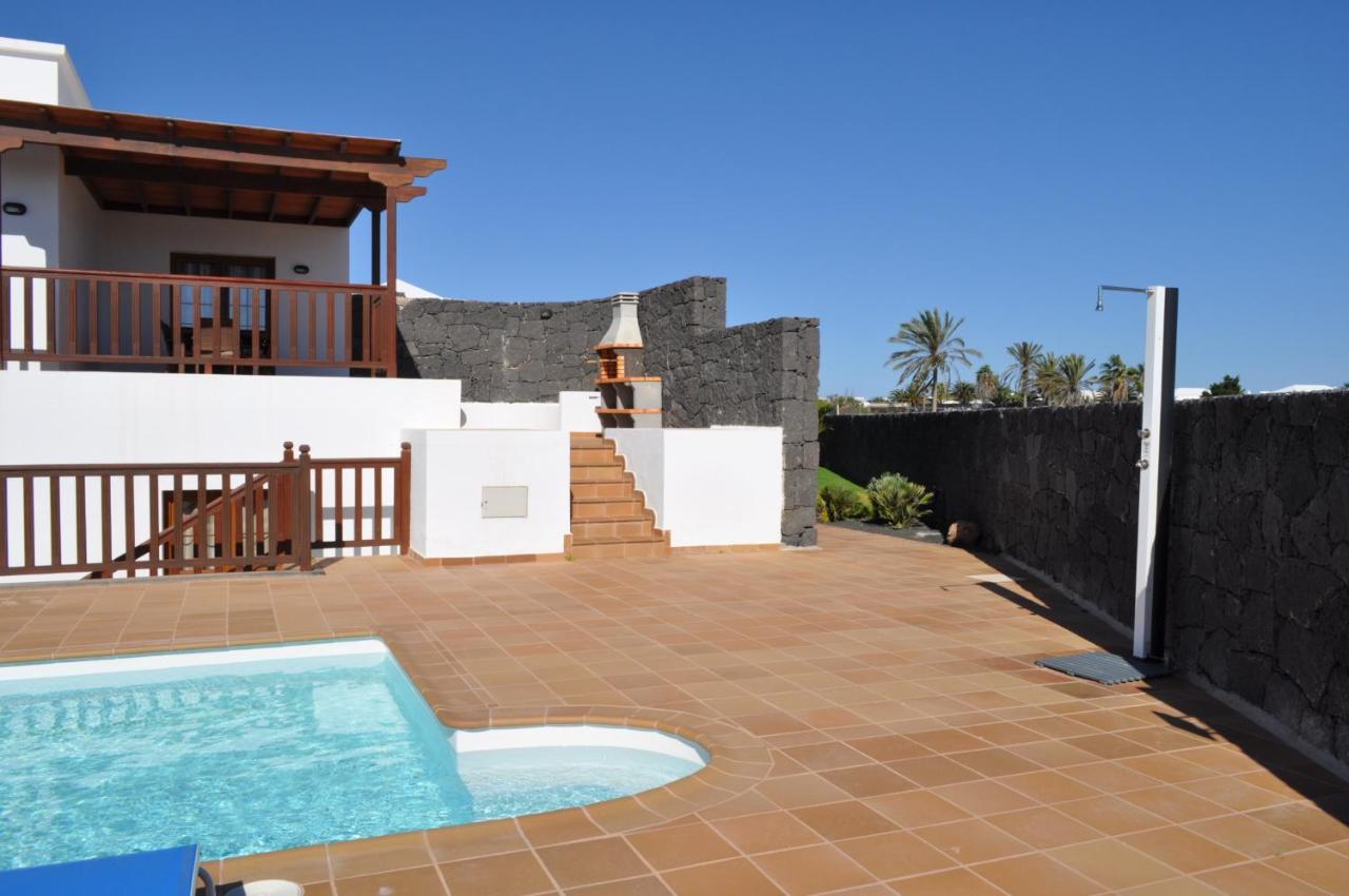Villa Esmeralda Playa Blanca  Exterior photo